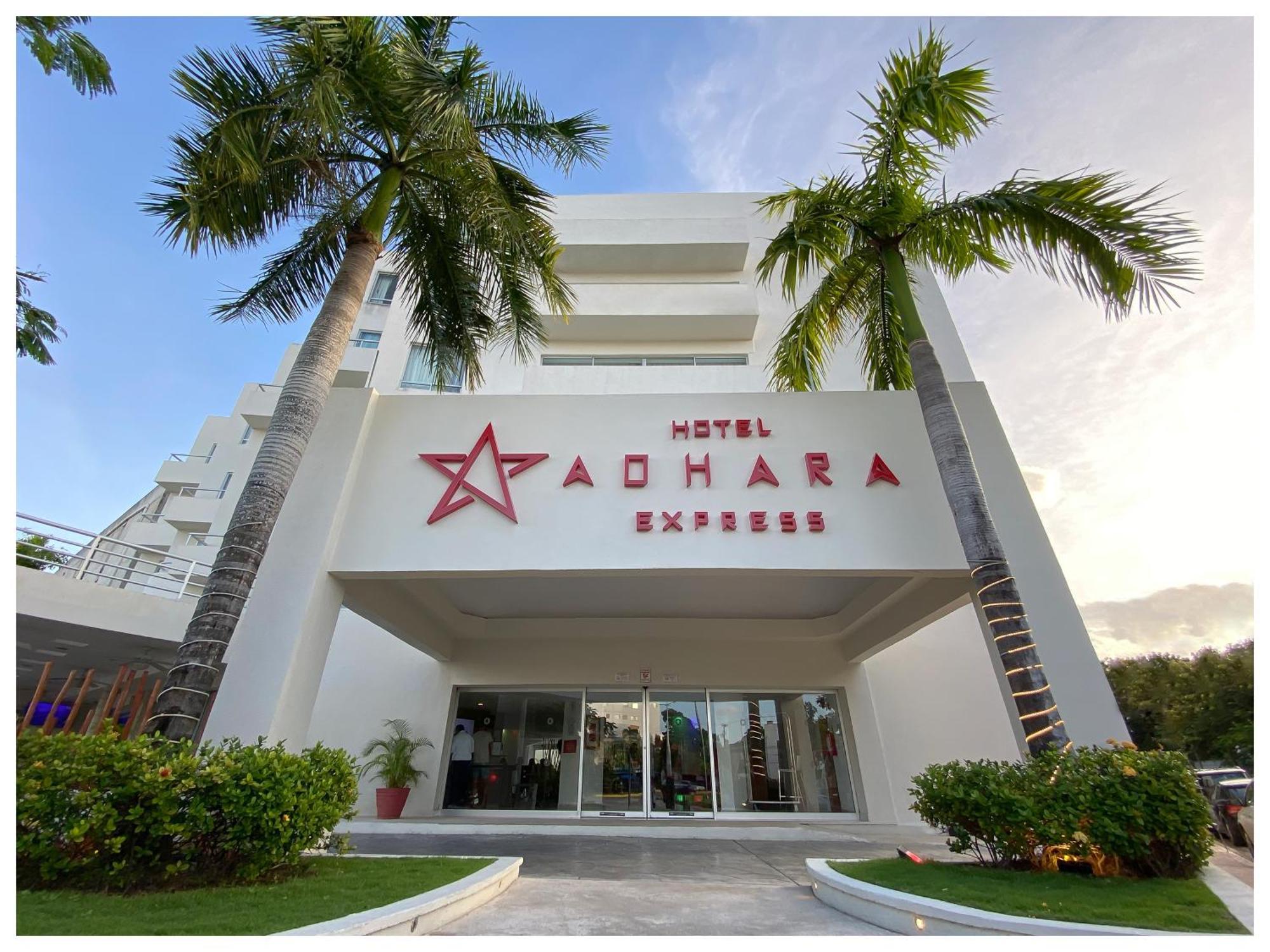 Adhara Express Hotel Cancún