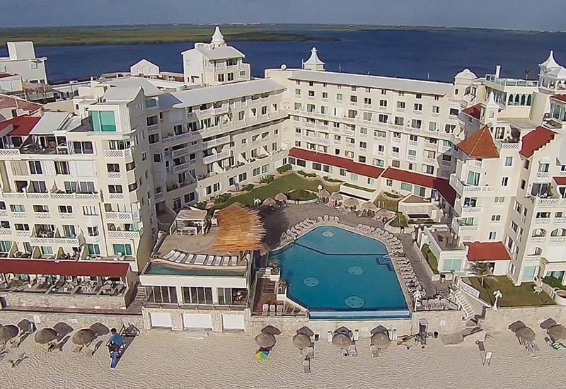 Plaza Apartahotel Cancún