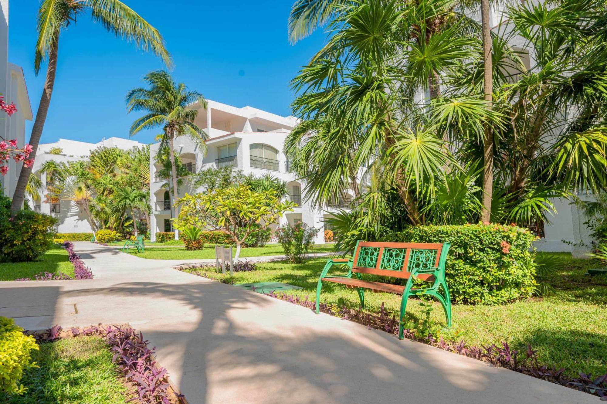 Hotel Beachscape Kin Ha & 4*