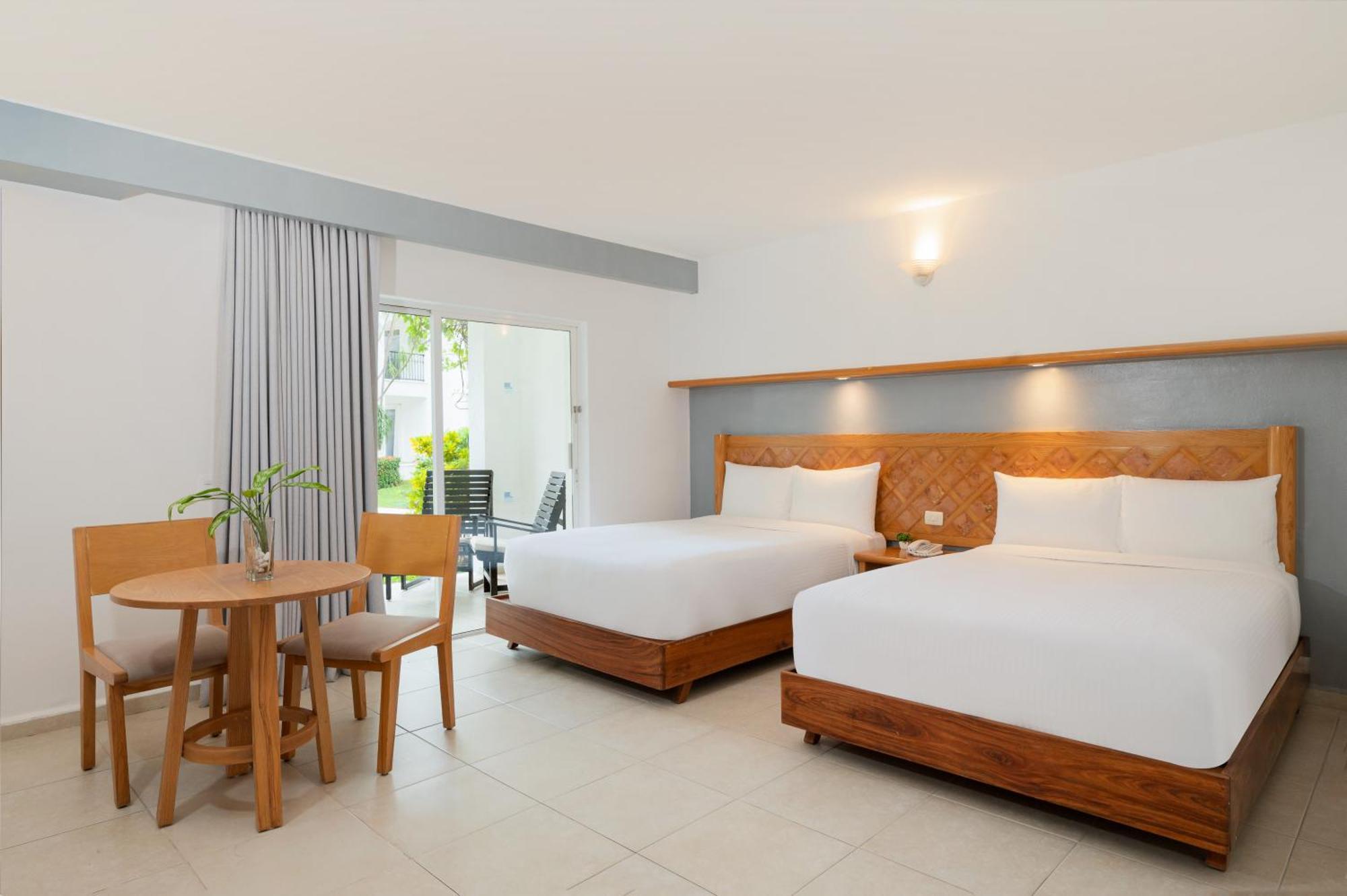Beachscape Kin Ha & Hotel Cancún