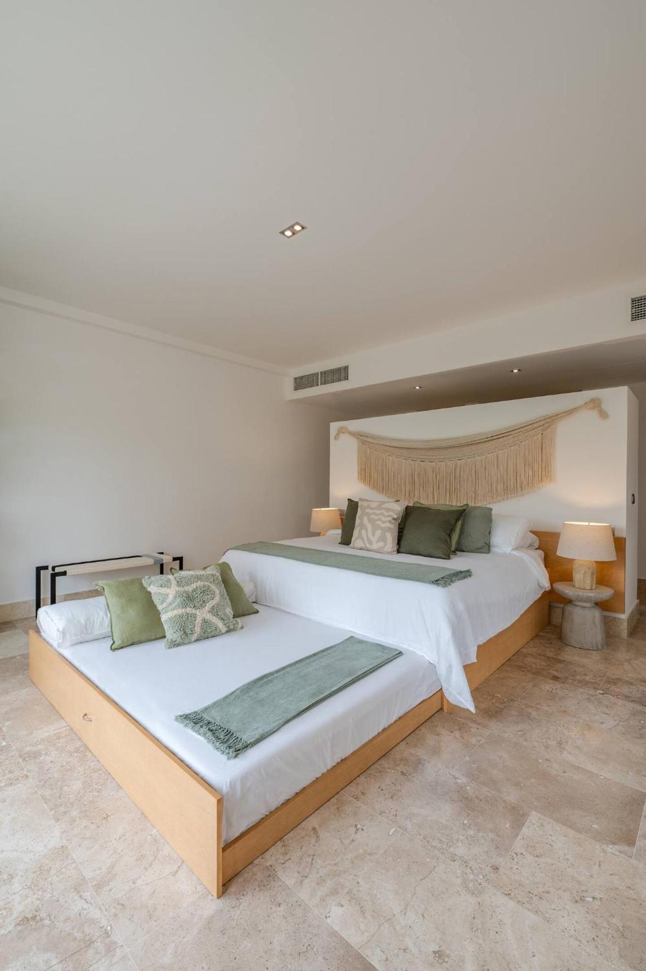 La Amada Residences Private Getaway With Pools & Gym Apartamento *