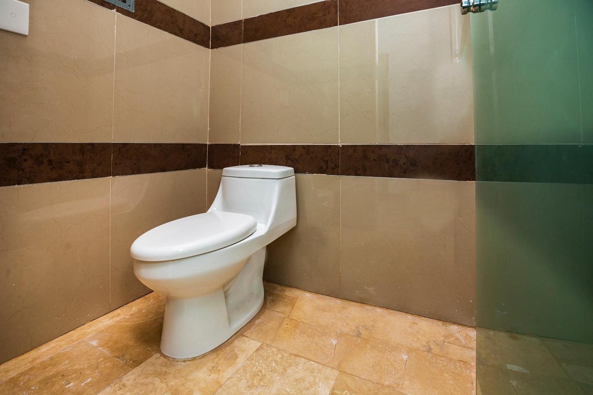 Hotel Capital O International Airport 24 P 7 Cancun