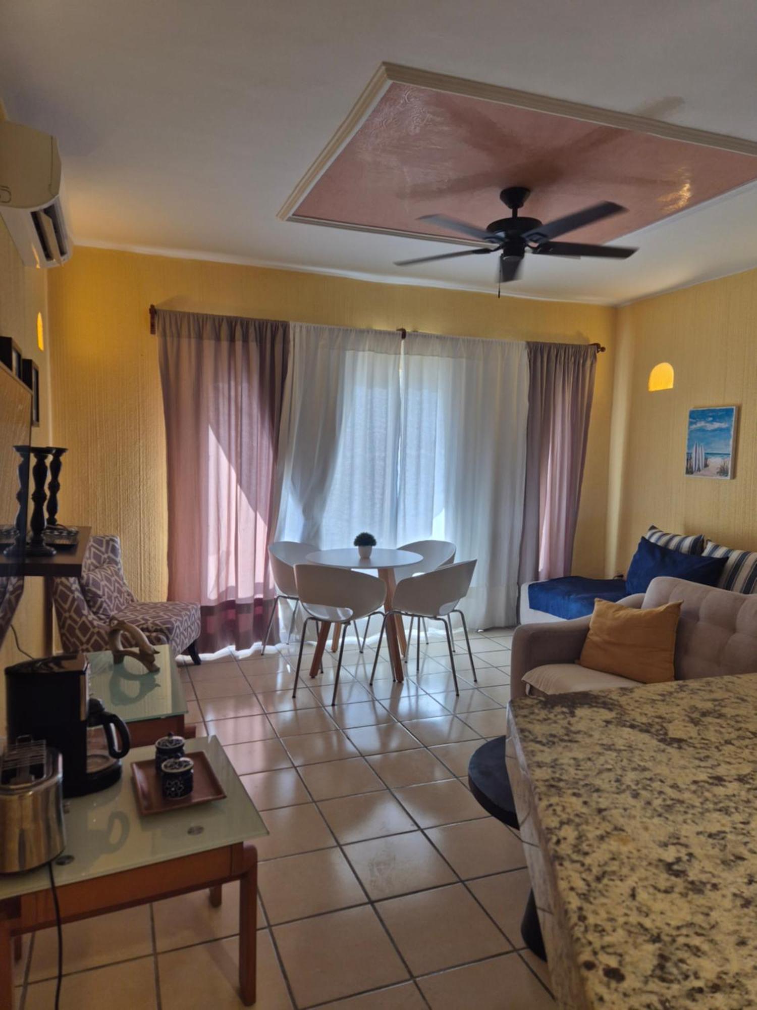 Centro, Cerca Todo Apartamento