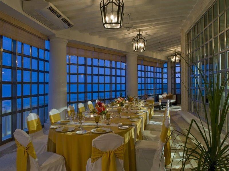 Le Meridien And 4* Cancún