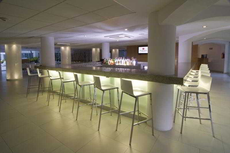 Adhara Express 3* Cancún