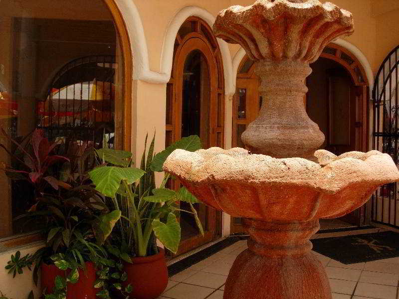 Alux Hotel Cancún