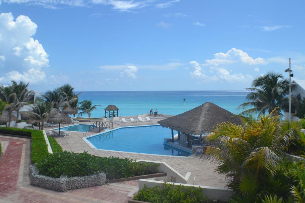 Brisas 10 Beachside