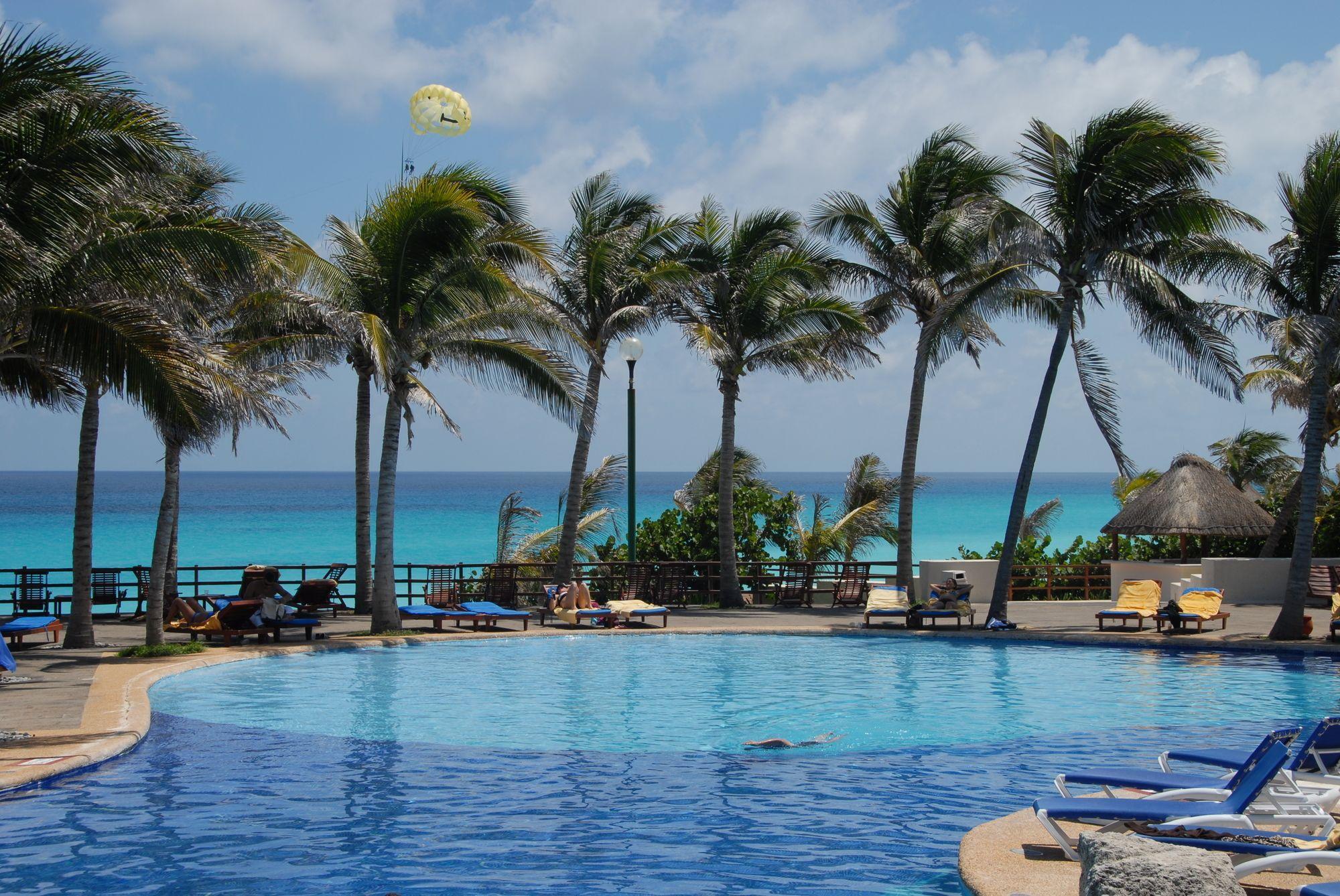 Grand Oasis 4*