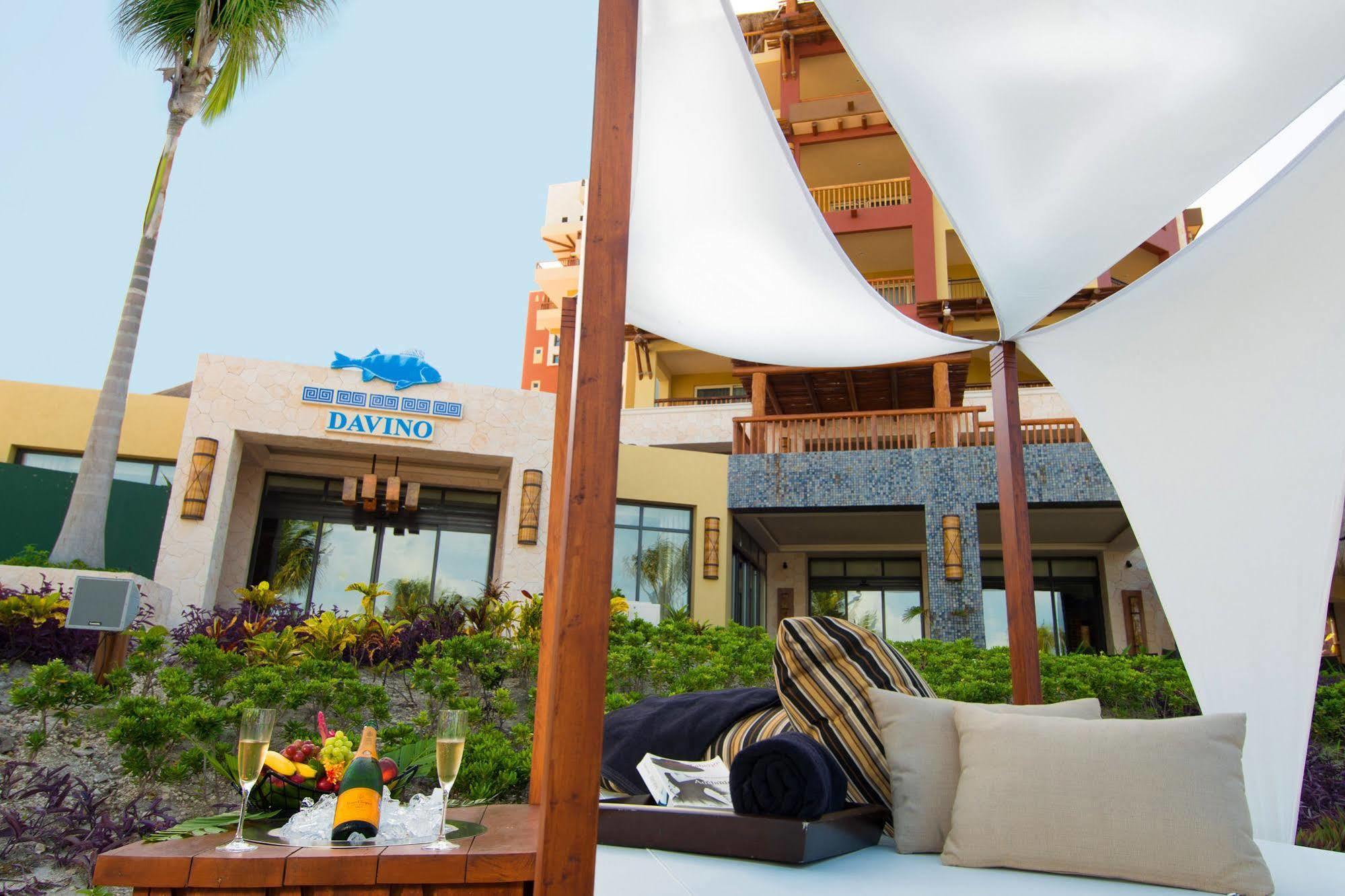 Del Palmar And Resort
