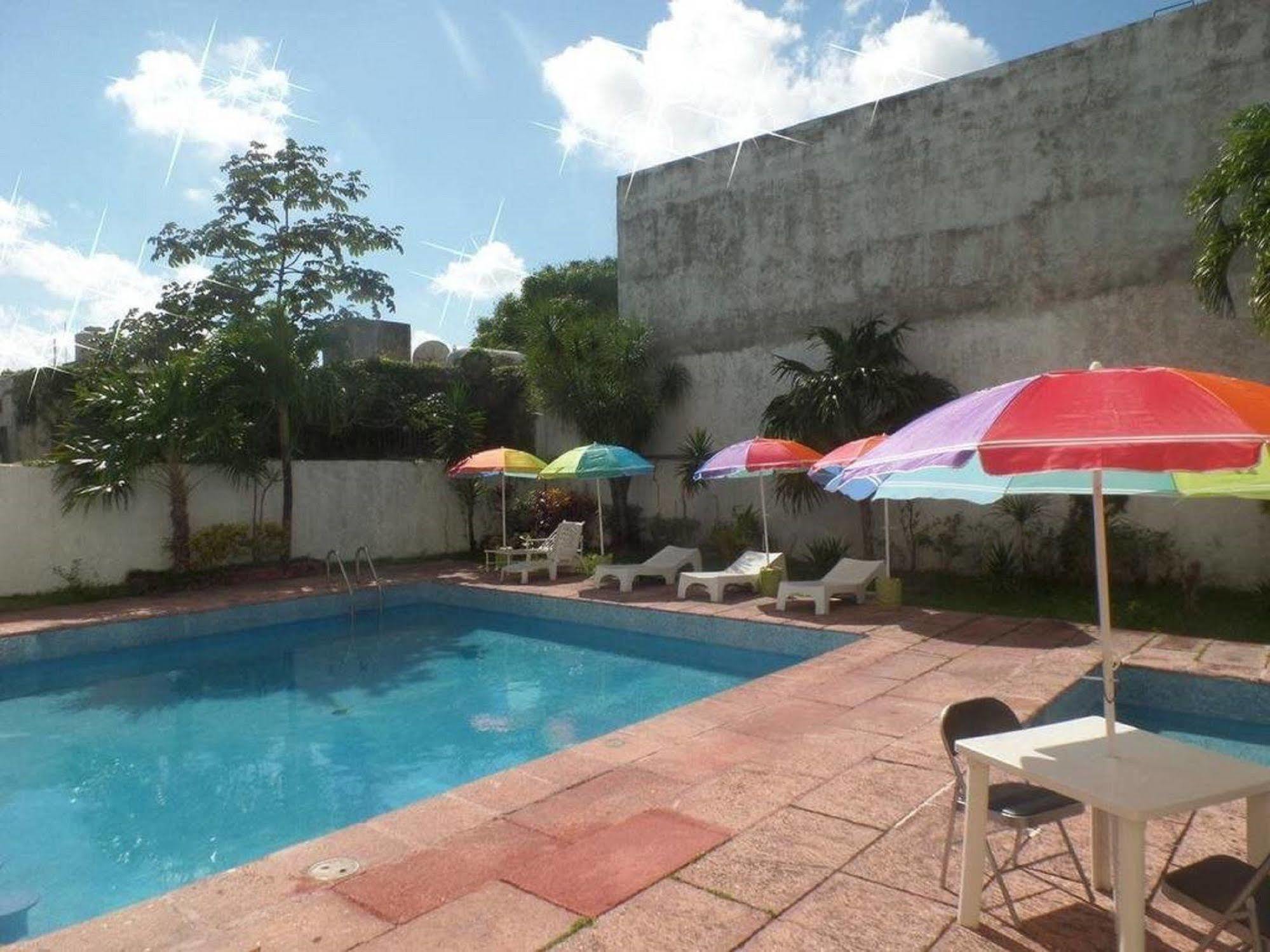 Ikaro Hotel 3*