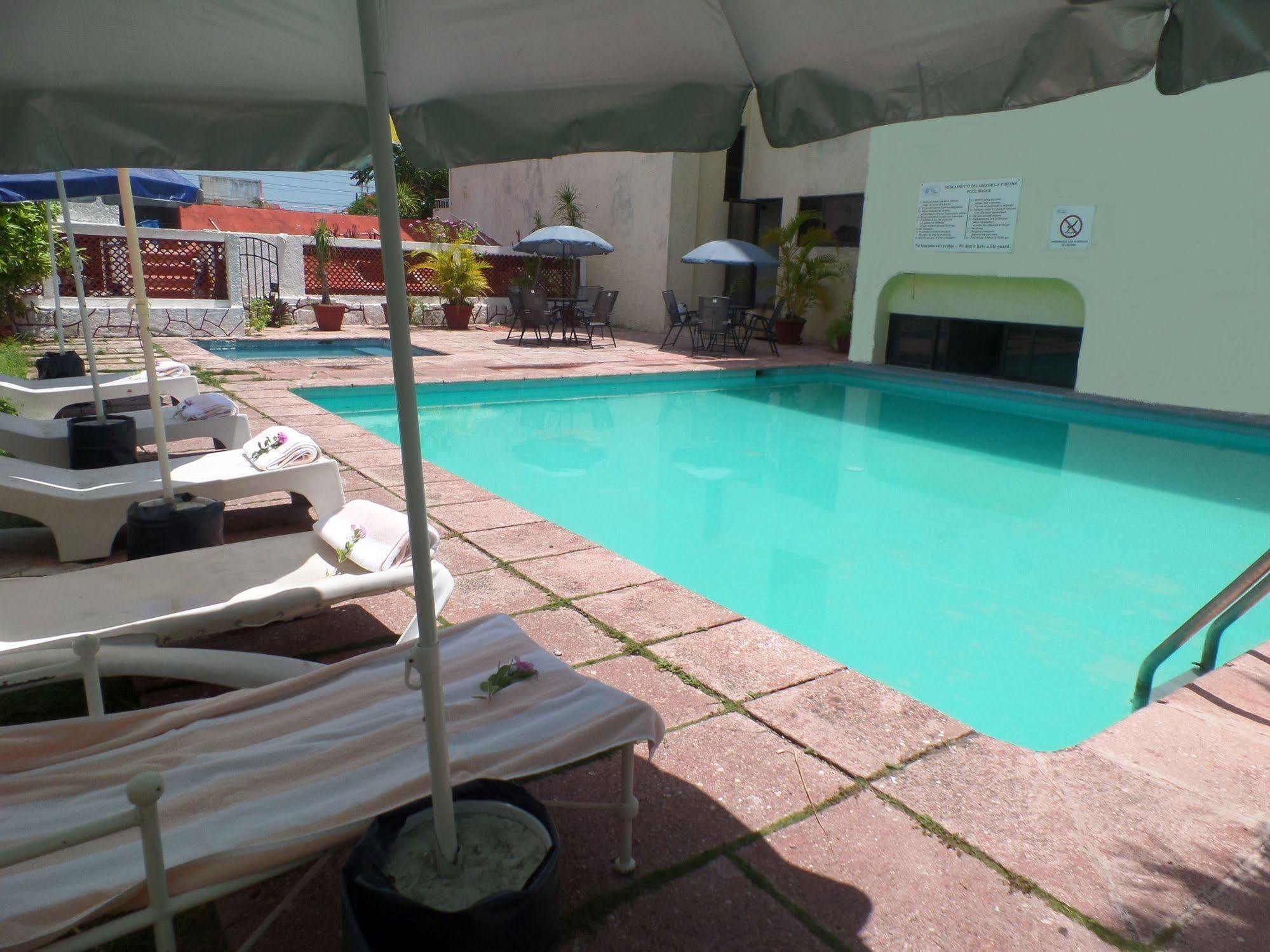 Ikaro Hotel