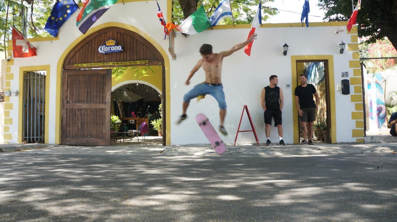 Hostal Fiesta Party -