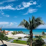 Cocoa Beach - Free Access To The Beach