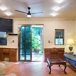 Casa Laureles (2 habitaciones-7personas)
