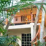 Casa Laureles (2 habitaciones-7personas)