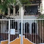 Linda Casa