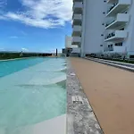 Malecon Américas by Andiani Travel