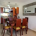 Sea Front 2BR 2BTH Condo, Pool, Kayak&Parking