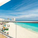 Cancun Lovely Apartment