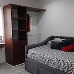 Gorgeous Apartment Hoestel Long Island!