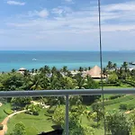 Hermoso Condo De 2 Habitaciones Frente Al Caribe