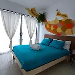 Artistic Rooms In Cancun With Wi-Fi Bed And Breakfast
