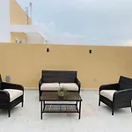 Franks House Apartment \