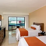 Flamingo Cancun Resort