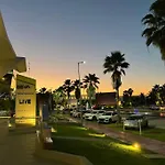 Cancun 2 Bedroom Condo, Pool, Great Wifi & Tvs
