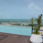 Estudio Neen Zona Hotelera
