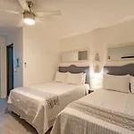 Cancun Ocean view at Villas Marlin complex
