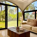 Charming Lagoon Front Villa By Casa Paraiso