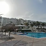 Confortable Depa En Condominio Frente Al Mar!