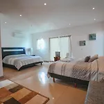 Spacious Modern House Cancun