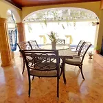 Habitaciones Privadas Y Centricas Con Alberca.