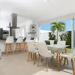 House In Private Altus II