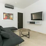 House In Private Altus II