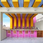 Crown Paradise Club Cancun
