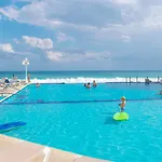 BSEA Cancun Plaza Hotel