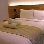 Kavia Plus Hotel