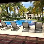 Luxury Caribe