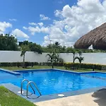 Casa En Real De Las Quintas III Cancun
