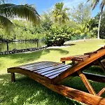 5Br Waterfont Private Villa With Pool & Gardens By Solmar Rentals