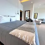 6Br Modern Oceanfront Villa With Infinity Pool By Solmar Rentals