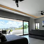 6Br Modern Oceanfront Villa With Infinity Pool By Solmar Rentals