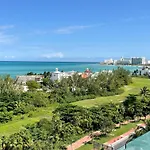 2Br Oceanfront Luxury Apartment In The Hotel Zone
