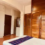 Punta Me Apartments With Nice Sea View & Beach
