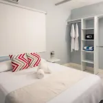 Moderna y amplia casa con sala, netflix, wifi y cocina equipada