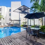 Seven Boutique Unit #36