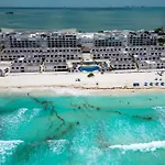 Family Vacations Apartment Ocean View